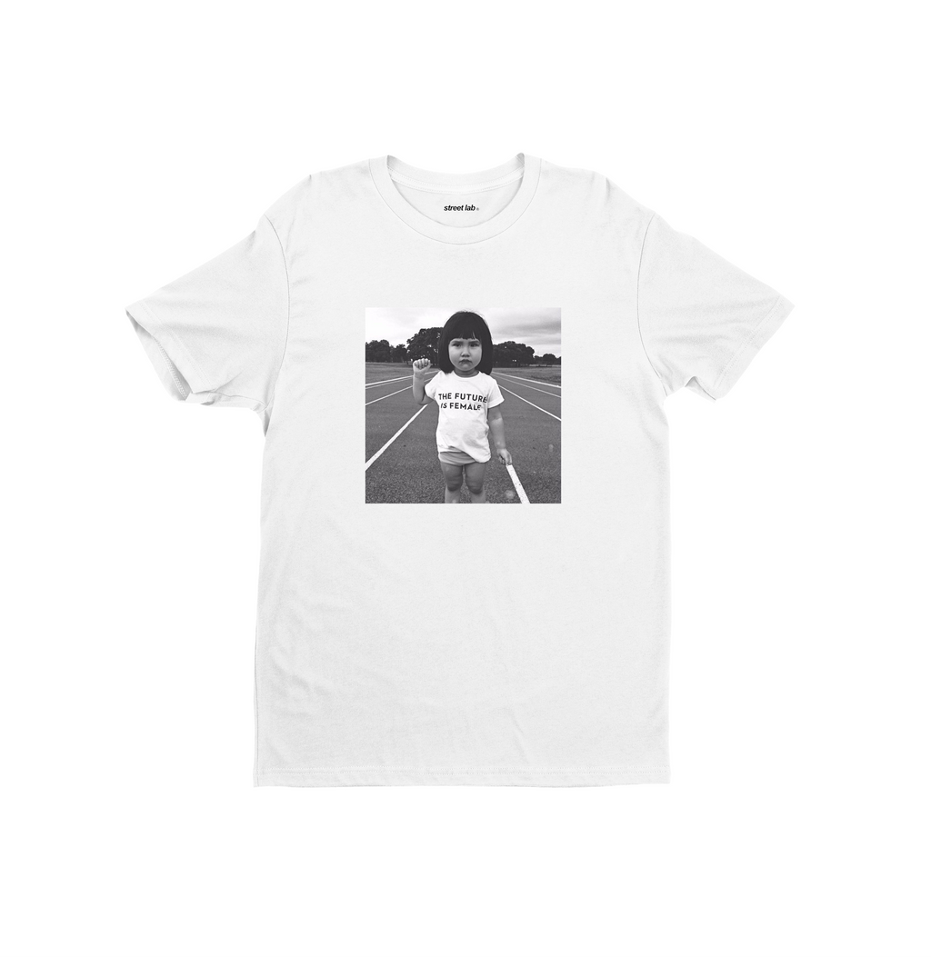 T-shirt THE FUTURE IS FEMALE