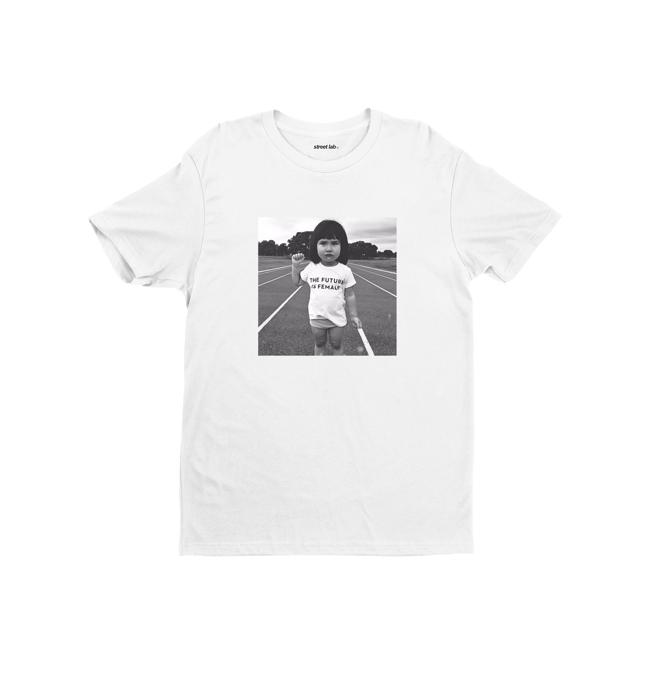 T-shirt THE FUTURE IS FEMALE